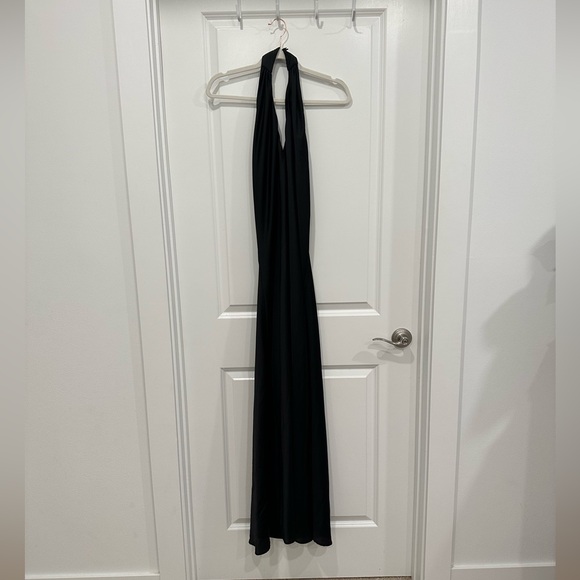 Show Me Your Mumu Jasmine Halter Midi - Picture 2 of 3